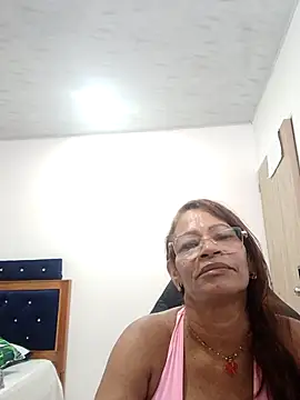 BustyMilf  online show from 10-18-25, 03:14