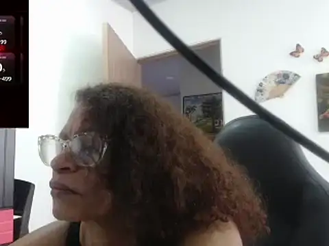 BustyMilf  online show from 03-22-25, 06:36