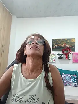 BustyMilf  online show from 03-26-26, 12:58