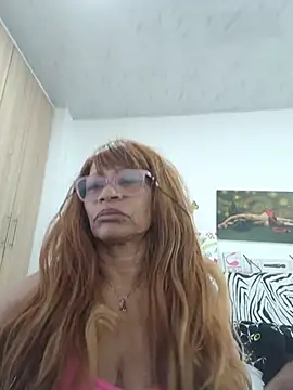 BustyMilf  online show from 07-06-26, 12:01
