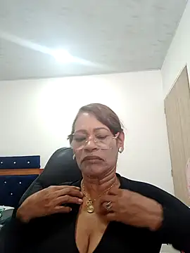 BustyMilf  online show from 10-19-25, 04:21