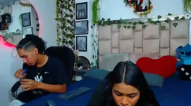 Snapshot of thamarasehein chatting on 02-04-25, 10:34 thamarasehein online show from 02-04-25, 10:34