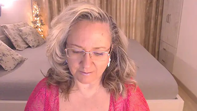 Raisshy online show from 05-04-26, 10:51