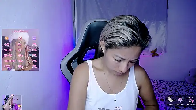 ninatiny online show from 01-15-26, 10:18