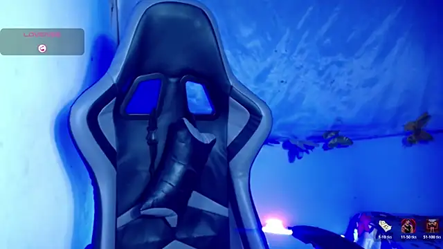 ninatiny online show from 03-25-26, 10:36