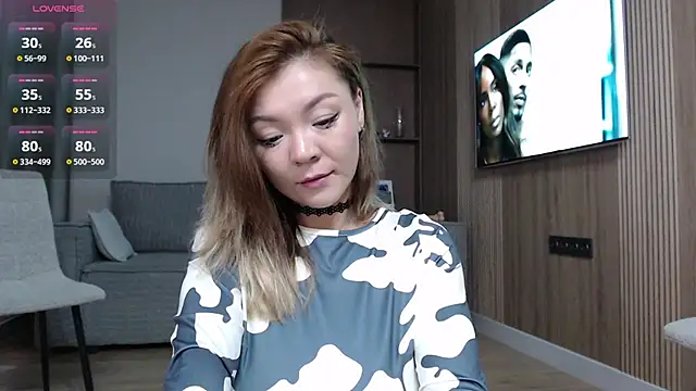 Nyx Lina online show from 04-23-26, 05:47