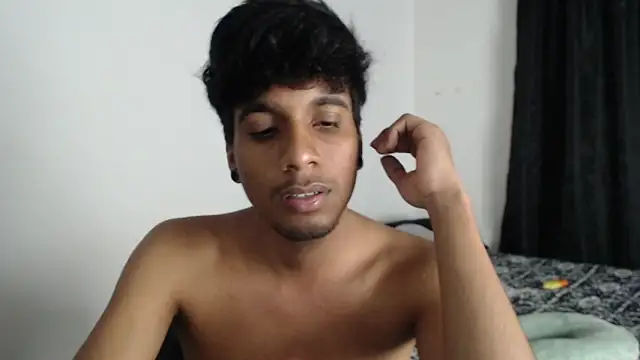 Snapshot of stevenosori chatting on 10-19-25, 12:35 stevenosori online show from 10-19-25, 12:35