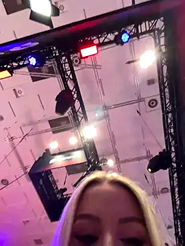 jasminesummer online show from 09-28-25, 10:22