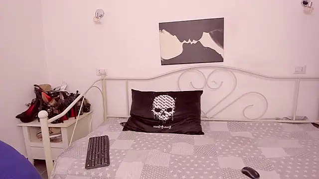 jessystarr online show from 10-11-25, 01:23