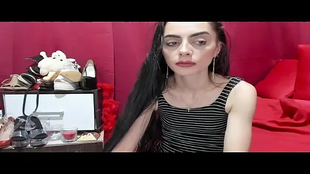 Snapshot of jessystarr chatting on 05-05-26, 11:46 jessystarr online show from 05-05-26, 11:46