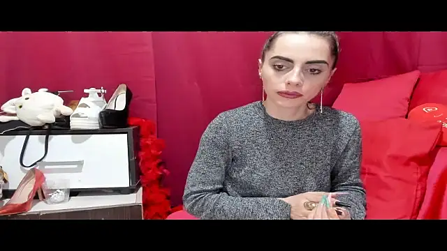 Snapshot of jessystarr chatting on 04-27-26, 10:41 jessystarr online show from 04-27-26, 10:41