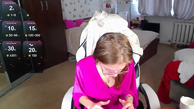 Kira honeyy online show from 04-11-26, 06:43