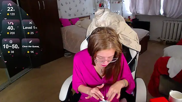 Kira honeyy online show from 04-11-26, 07:45