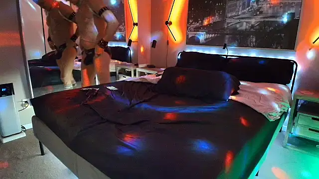 MikyFoxx online show from 01-17-26, 06:50