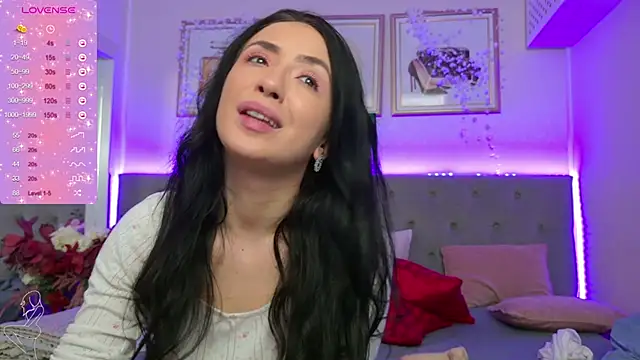 GlamKate online show from 12-16-25, 04:39