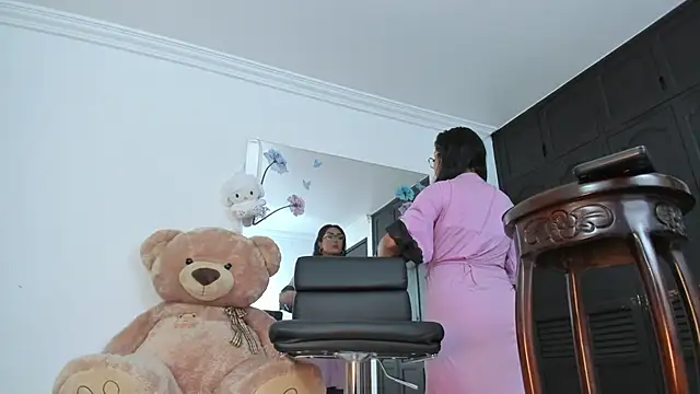 KATALINA HOT TS online show from 10-09-25, 01:44