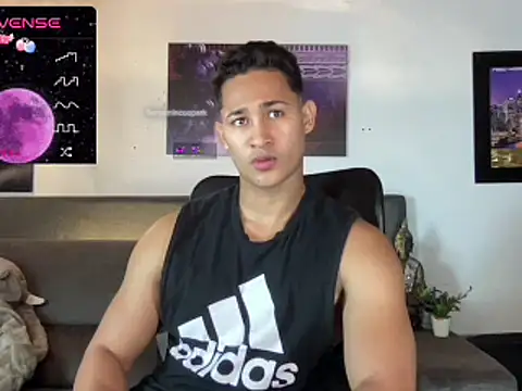 Snapshot of BenjaminCooperk chatting on 03-08-25, 11:16 BenjaminCooperk online show from 03-08-25, 11:16