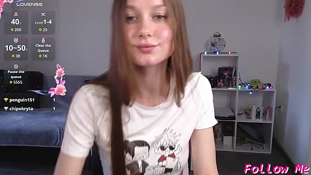 Snapshot of _Sweet_Lilit_ chatting on 10-19-25, 10:18  Sweet Lilit  online show from 10-19-25, 10:18