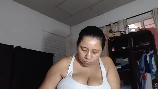 adrixxx38 online show from 02-17-26, 10:18