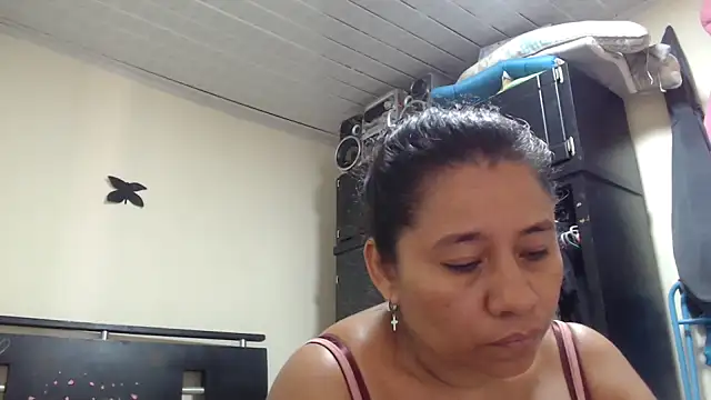 adrixxx38 online show from 05-10-26, 05:37