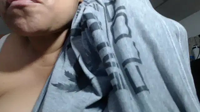 adrixxx38 online show from 02-15-26, 06:25