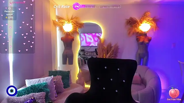 Snapshot of Angel_Peach chatting on 06-12-26, 01:53 Angel Peach online show from 06-12-26, 01:53