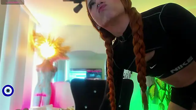 Angel Peach online show from 10-29-25, 02:27