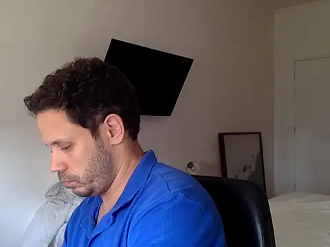 FelipeRiver online show from 10-01-25, 01:26