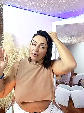 Snapshot of zullyxhot chatting on 10-07-25, 09:38 zullyxhot online show from 10-07-25, 09:38