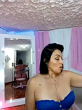 zullyxhot online show from 01-10-26, 10:05