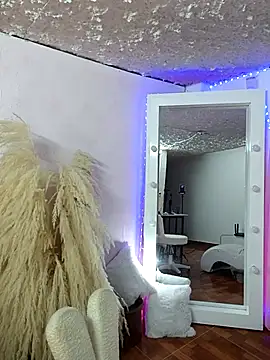 Snapshot of zullyxhot chatting on 10-12-25, 08:54 zullyxhot online show from 10-12-25, 08:54