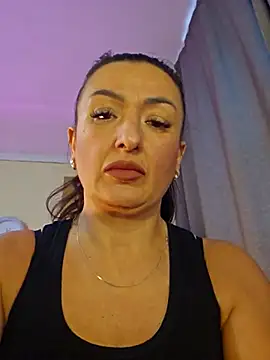 Snapshot of Hotangel75 chatting on 02-10-26, 09:41 Hotangel75 online show from 02-10-26, 09:41