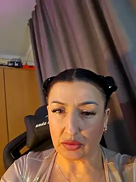 Snapshot of Hotangel75 chatting on 02-05-26, 05:53 Hotangel75 online show from 02-05-26, 05:53