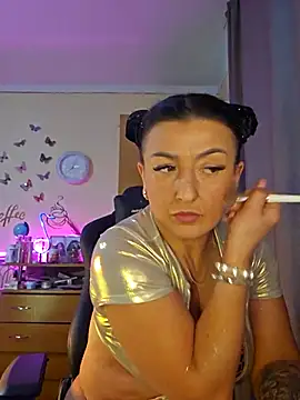 Snapshot of Hotangel75 chatting on 02-02-26, 11:42 Hotangel75 online show from 02-02-26, 11:42