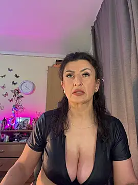 Hotangel75 online show from 05-17-26, 05:07