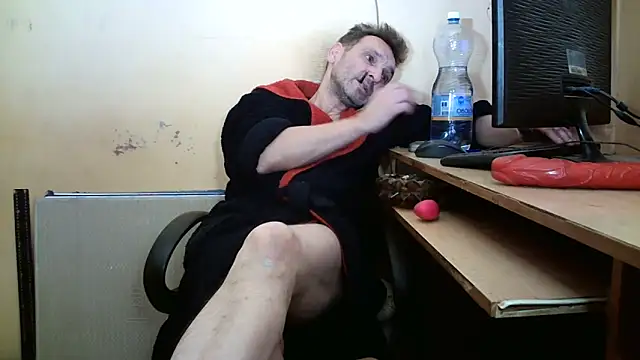 dundyFocus online show from 12-16-25, 02:54