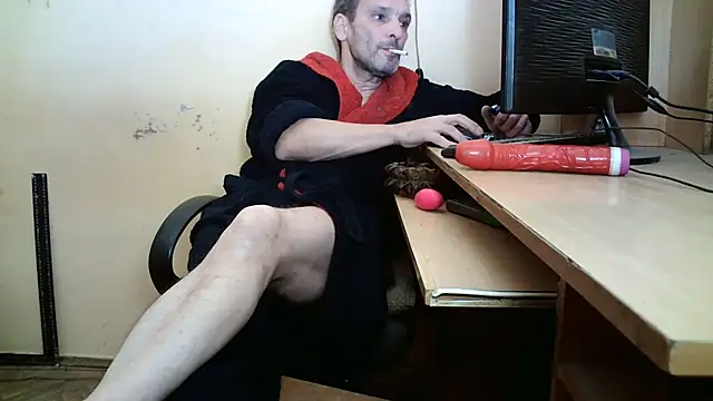 dundyFocus online show from 11-07-25, 03:16