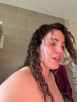 Clara-xoxo online show from 03-07-26, 10:54