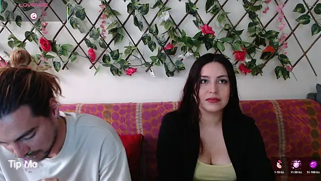 Snapshot of Jack_Emily1 chatting on 11-20-25, 06:30 Jack Emily1 online show from 11-20-25, 06:30