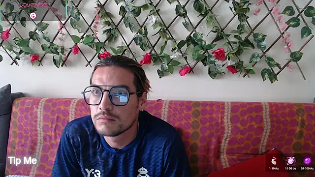 Jack Emily1 online show from 03-11-26, 07:52