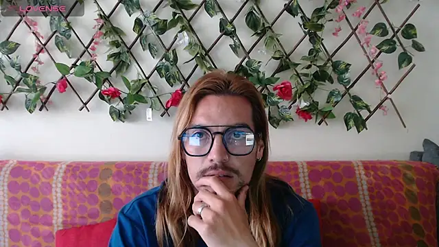 Jack Emily1 online show from 04-21-26, 07:53