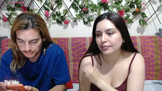 Snapshot of Jack_Emily1 chatting on 11-21-25, 08:41 Jack Emily1 online show from 11-21-25, 08:41