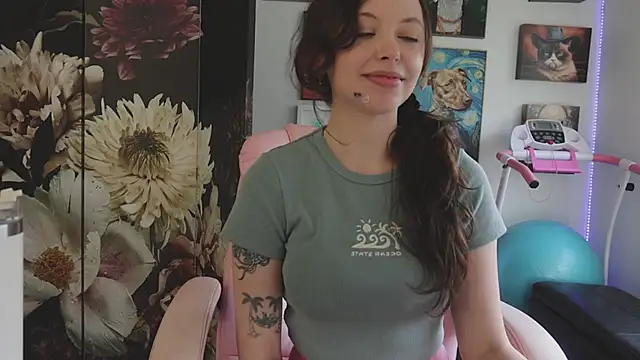 makiyahbelle online show from 11-15-25, 06:17