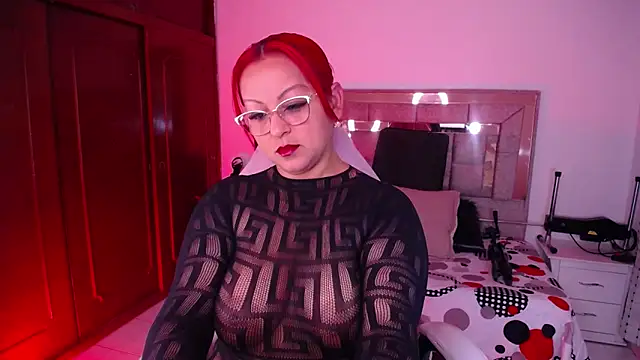 salomecastro  online show from 04-04-26, 03:13
