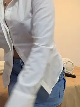 angelwavy online show from 02-28-26, 06:24