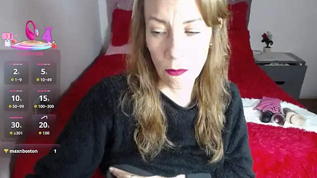 cristin doll  online show from 10-16-25, 02:14