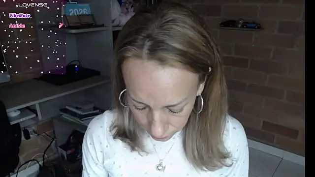Snapshot of cristin_doll_ chatting on 05-30-26, 03:39 cristin doll online show from 05-30-26, 03:39