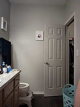 HollyTattoo online show from 10-06-25, 02:29