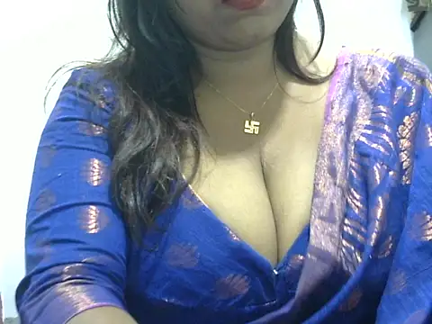 ROSEE MERRYYYY online show from 11-18-25, 06:22