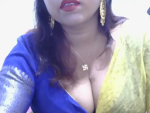 ROSEE MERRYYYY online show from 05-13-26, 06:04